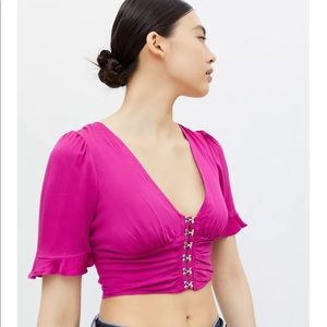 magenta crop top